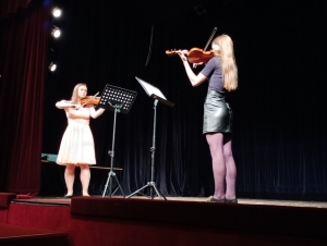 2022-05-23 Maturitní slavnost divadlo