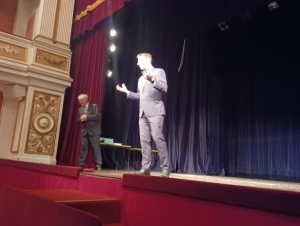 2022-05-23 Maturitní slavnost divadlo