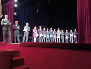 2022-05-23 Maturitní slavnost divadlo