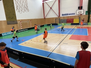 Předvánoční florbalový turnaj