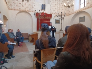 Rabín Maxa, Kameny zmizelých