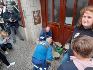 Rabín Maxa, Kameny zmizelých