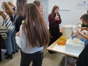 Týden vědy 3.C a 7.A (8. 11. 2023)