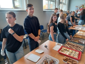 Pečeme pro Českou ves