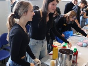 Pečeme pro Českou ves